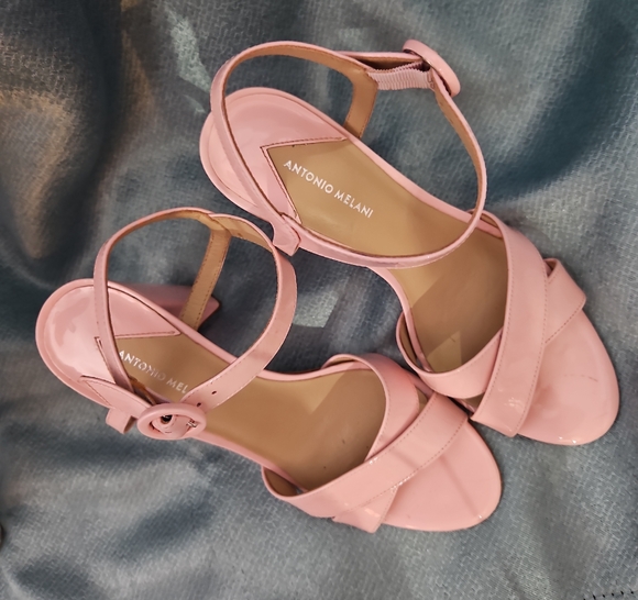 ANTONIO MELANI Women's Light Pink Strappy Sandals - Size 7 - Picture 1 of 5